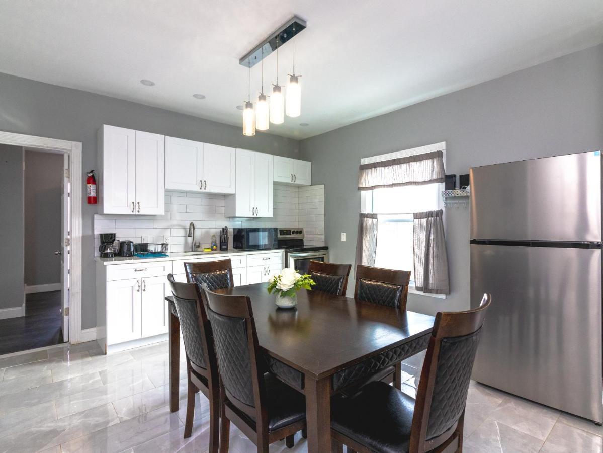 Lovely 4Br Near The Falls And Casino Niagara Falls Kültér fotó